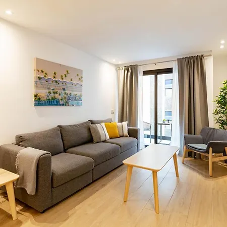 Deluxe Strada Lägenhet *