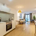 Deluxe Strada Apartament