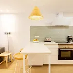 Deluxe Strada Apartament *