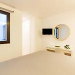 Deluxe Strada Apartament *