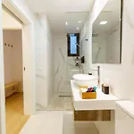 Deluxe Strada Apartament