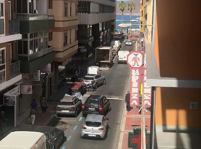 Deluxe Strada * Las Palmas de Gran Canaria